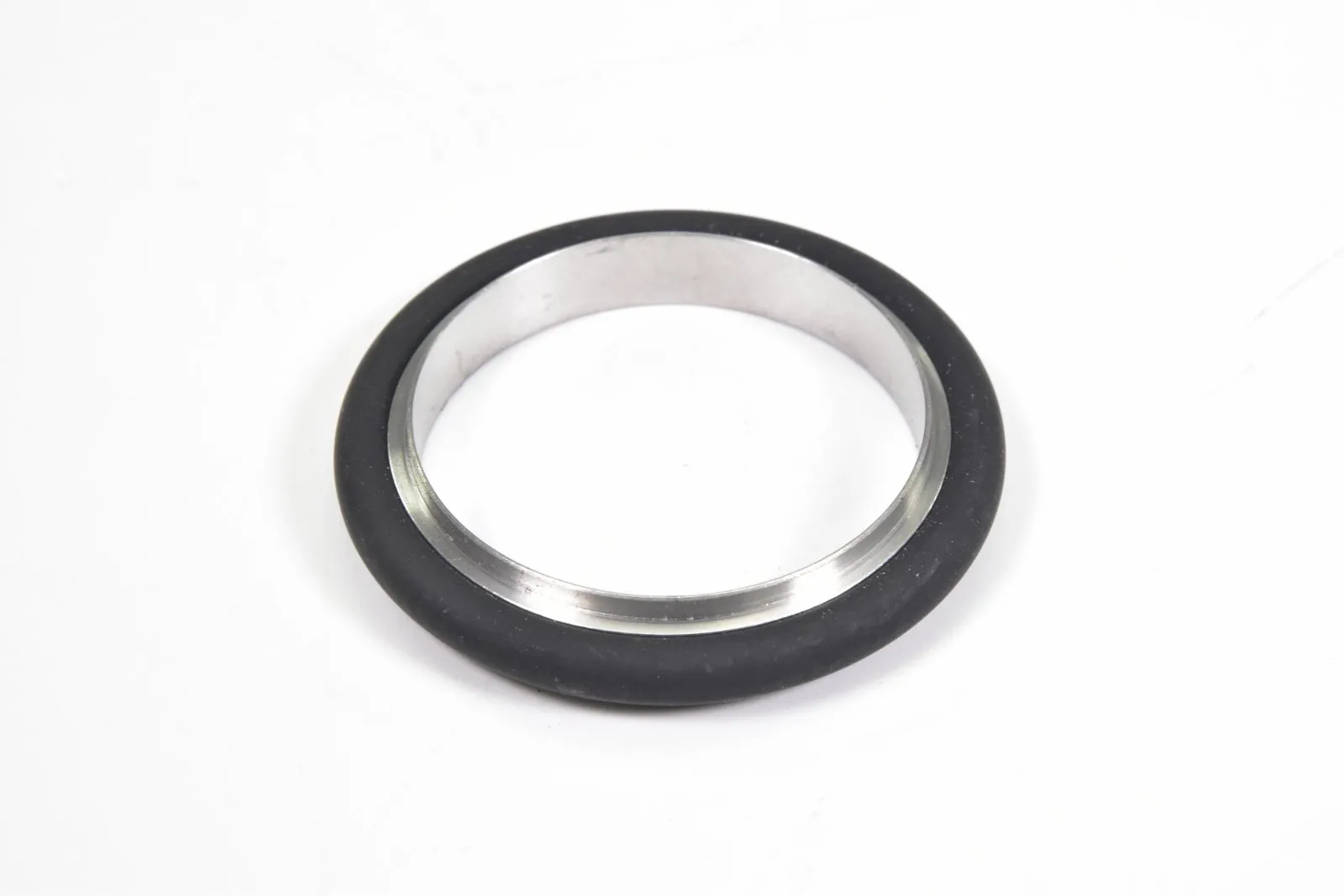DN 40 ISO-KF, Zentrierring mit O-Ring, Edelstahl, schwarz