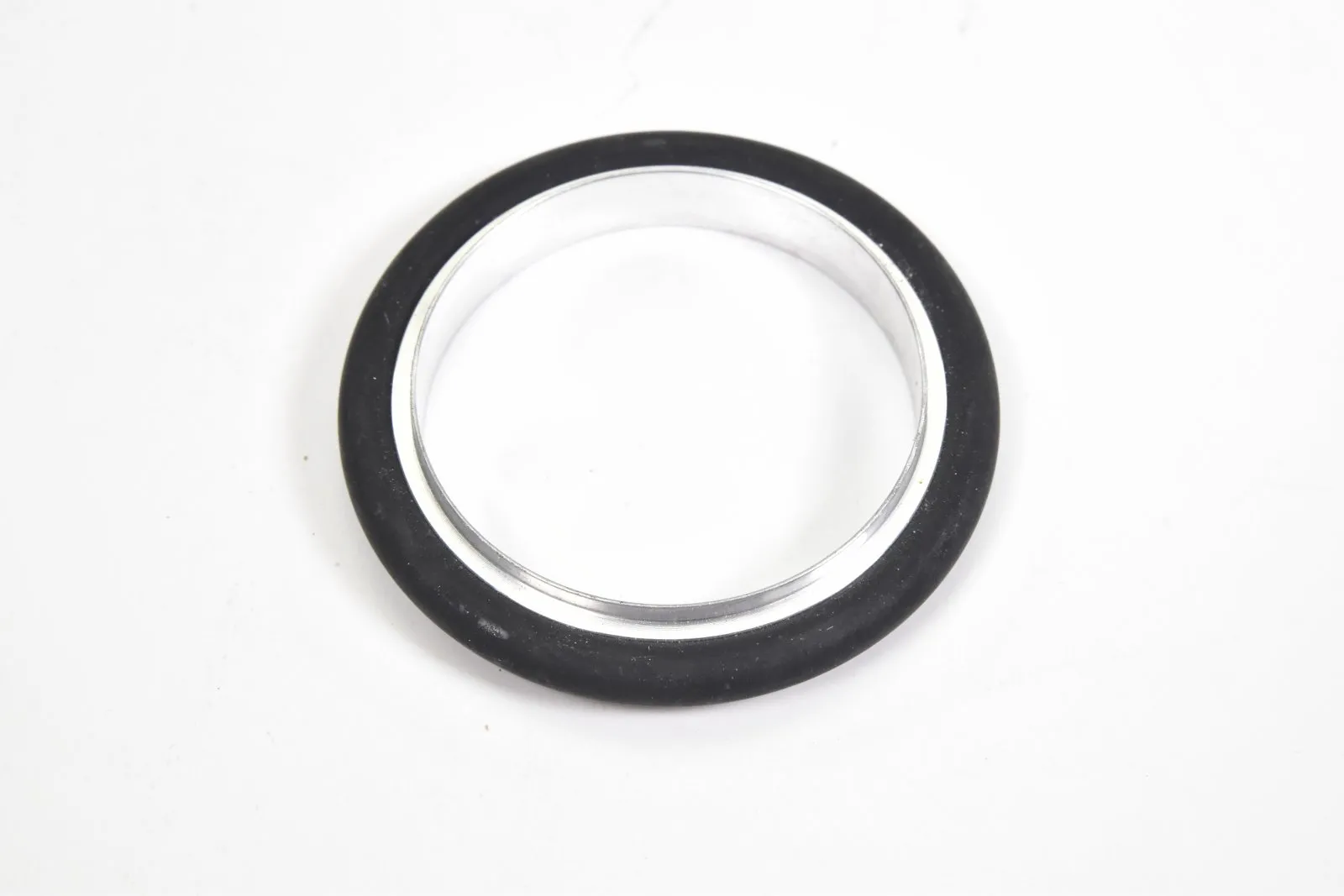 DN 40 ISO-KF, Zentrierring mit O-Ring, Aluminium, schwarz