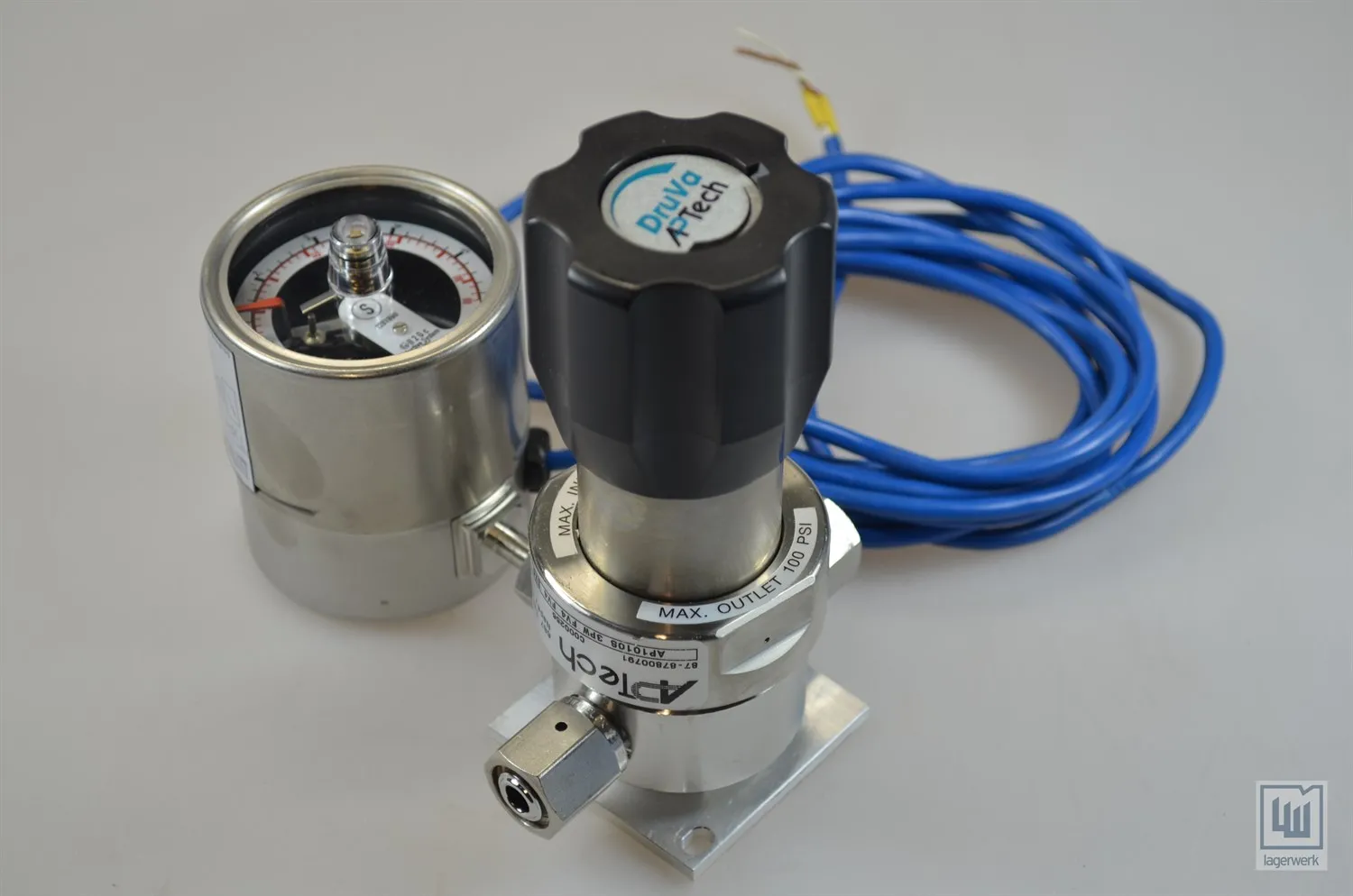 APTech AP1010S 3 PW FV4 FV4 IV4, Regler+WIKA Manometer / Single stage Regulator+WIKA Manometer