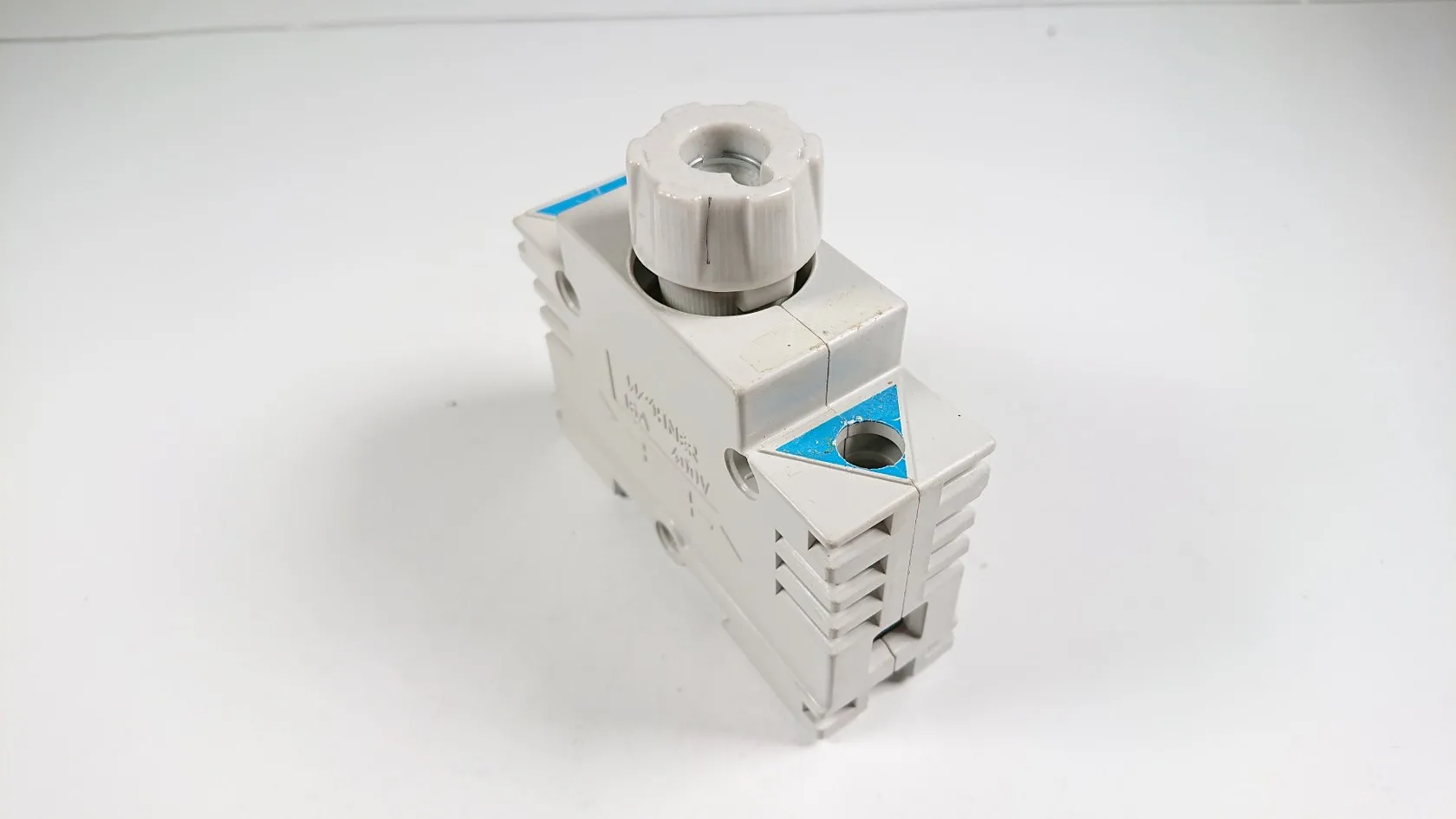 WÖHNER 16A 400V, Sicherungssockel (1PE=4Stk.)