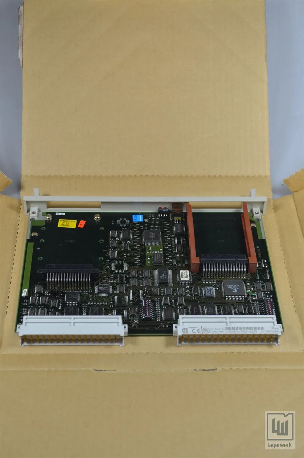 SIEMENS 6ES5 524-3UA15 / 6ES5524-3UA15, SIMATIC S5 Kommunikationsprozessor